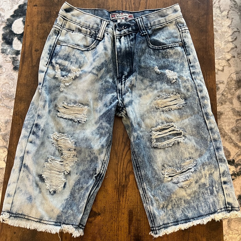 Monarchy Size 14 women Jean Shorts Jorts Holes UK